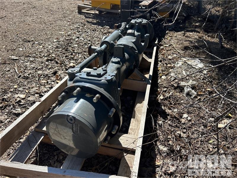 Massey Ferguson 7722 Front Axle Asis