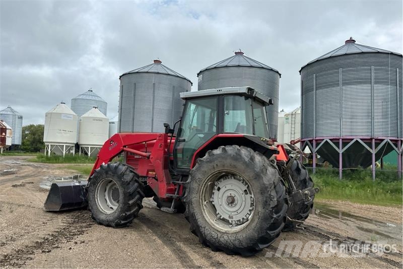 Massey Ferguson 8120 4WD Tractor Trattori