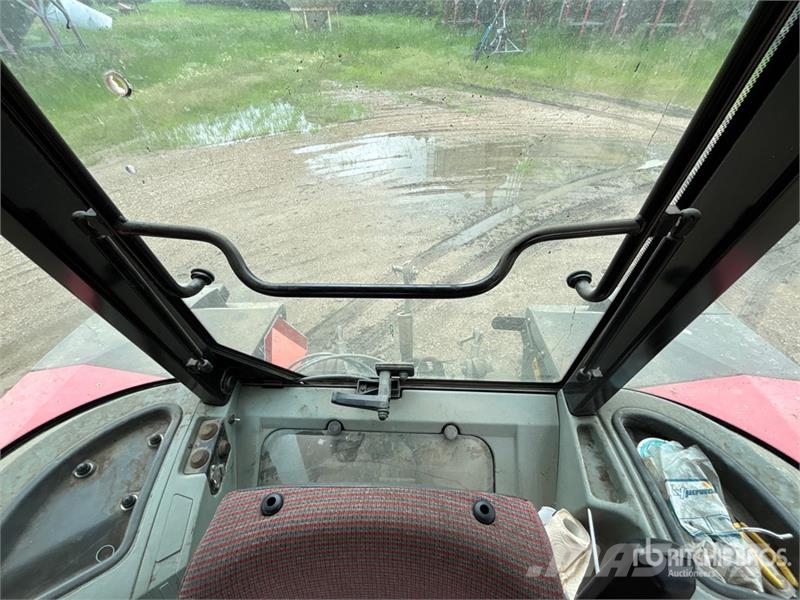 Massey Ferguson 8120 4WD Tractor Traktori