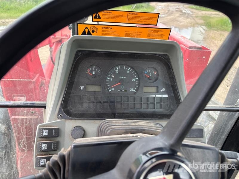 Massey Ferguson 8120 4WD Tractor Trattori