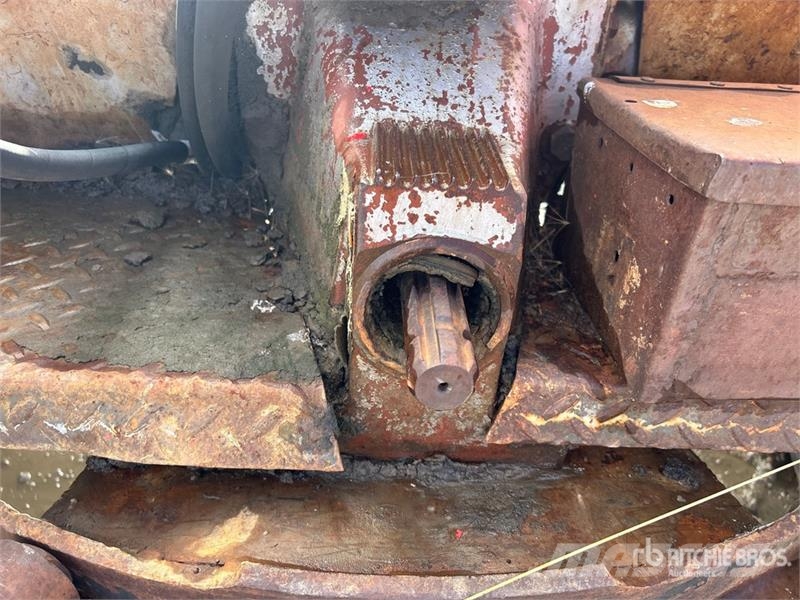 Massey Ferguson 88 2WD Tractor (Inoperable) Τρακτέρ