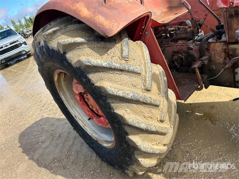 Massey Ferguson 88 2WD Tractor (Inoperable) Τρακτέρ