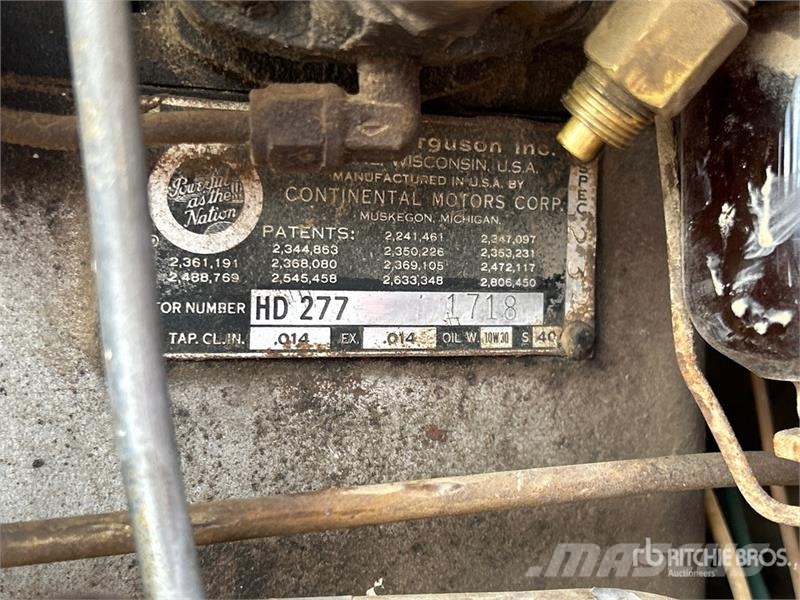 Massey Ferguson 88 2WD Tractor (Inoperable) Τρακτέρ