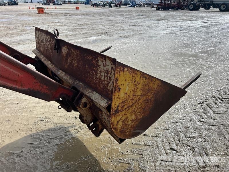 Massey Ferguson 88 2WD Tractor (Inoperable) Τρακτέρ