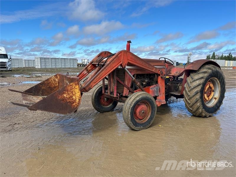 Massey Ferguson 88 2WD Tractor (Inoperable) Τρακτέρ