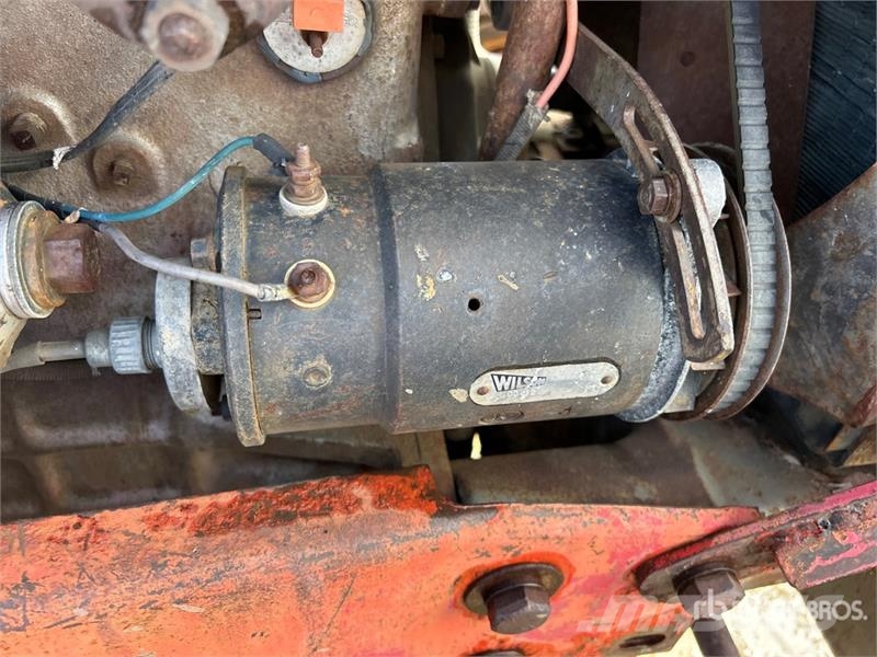 Massey Ferguson 88 2WD Tractor (Inoperable) Τρακτέρ