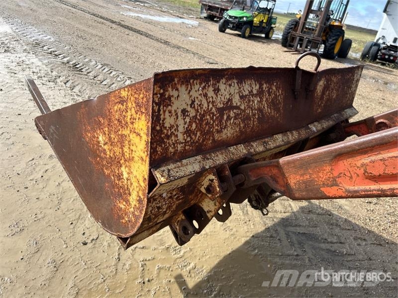 Massey Ferguson 88 2WD Tractor (Inoperable) Τρακτέρ