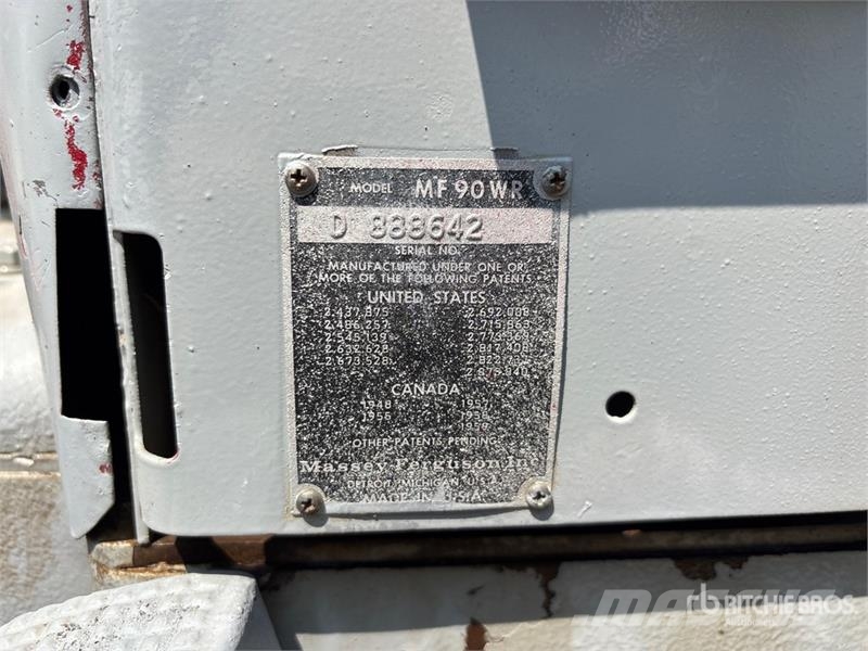 Massey Ferguson 90WR 2WD Antique Tractor 拖拉机/农用车