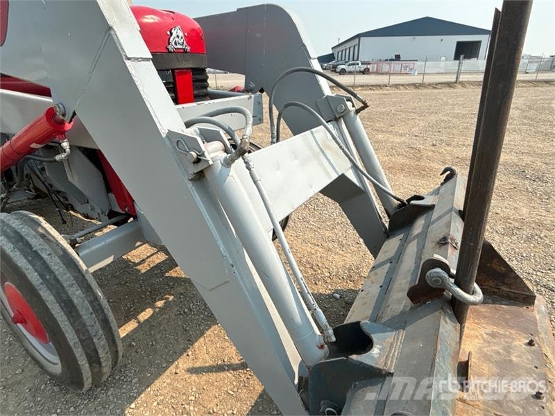 Massey Ferguson 90WR 2WD Antique Tractor 拖拉机/农用车