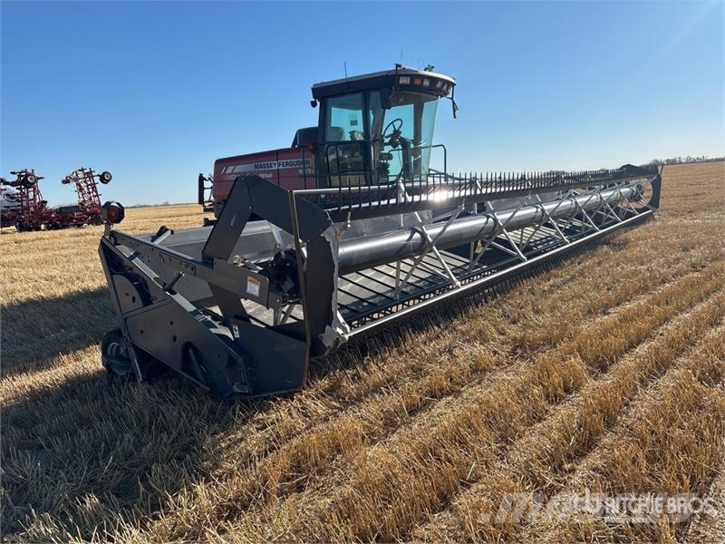Massey Ferguson 9435 36 ft Swather Windrower محشات
