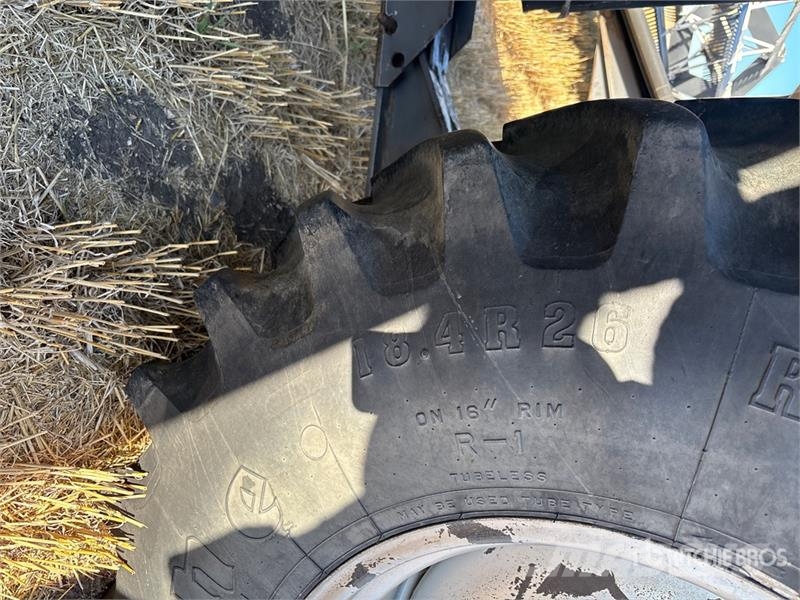 Massey Ferguson 9435 36 ft Swather Windrower محشات