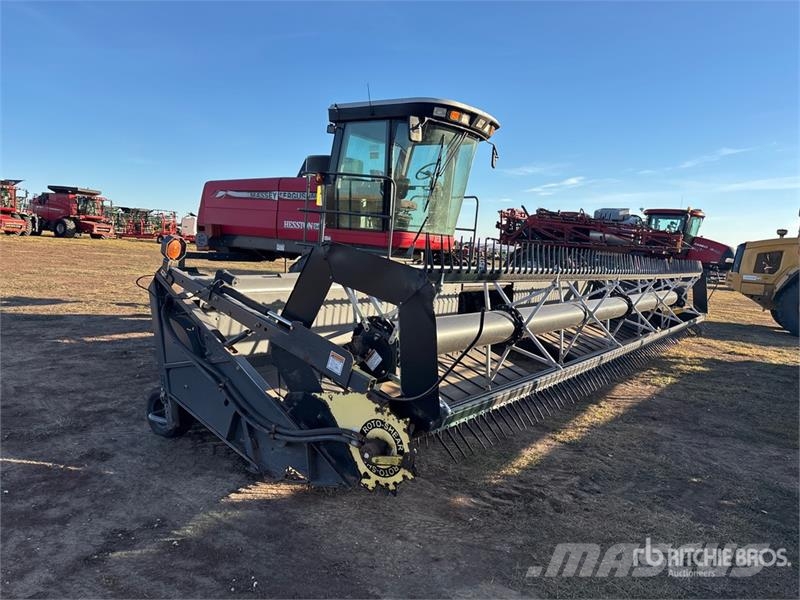 Massey Ferguson 9435 30 ft Swather Windrower Hømaskiner