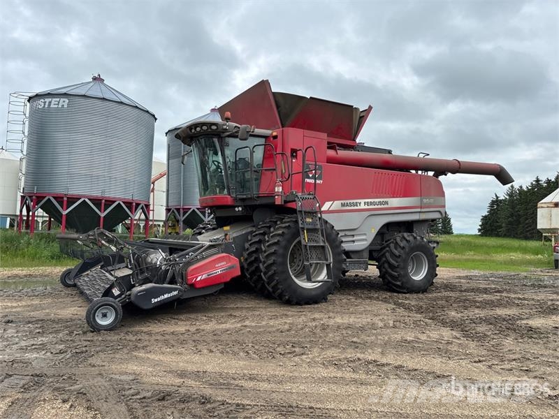 Massey Ferguson 9540 Combine Harvester Mietitrebbiatrici