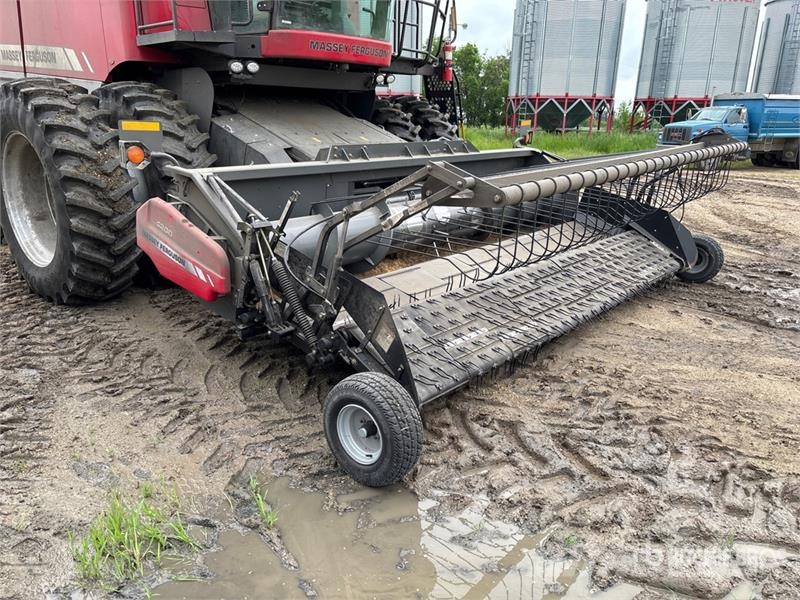 Massey Ferguson 9540 Combine Harvester Kombajni