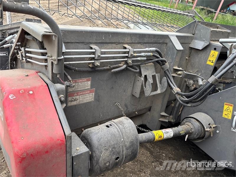 Massey Ferguson 9540 Combine Harvester Kombajni