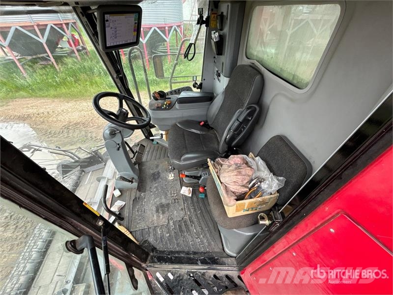 Massey Ferguson 9540 Combine Harvester Mietitrebbiatrici
