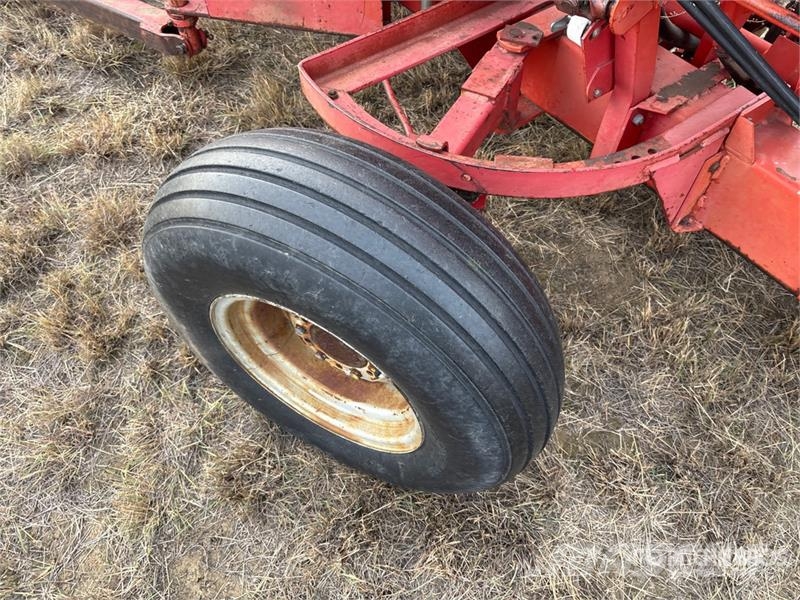 Massey Ferguson MF 360 36 ft Disc Seed Drill Сівалки