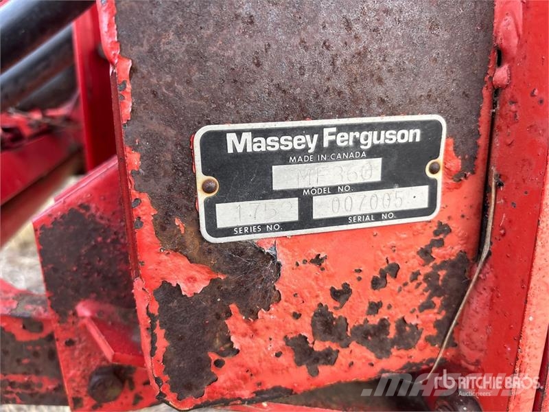 Massey Ferguson MF 360 36 ft Disc Seed Drill Сівалки