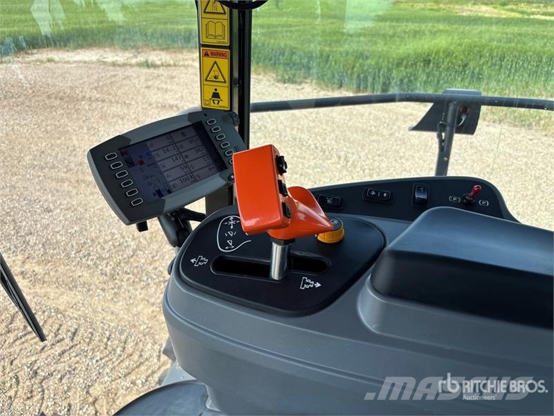 Massey Ferguson WR9740 Ciągnikowe żniwiarki pokosowe