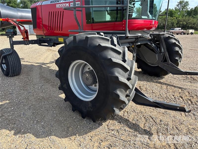 Massey Ferguson WR9740 Ciągnikowe żniwiarki pokosowe