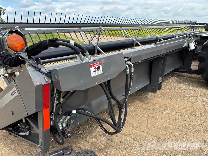 Massey Ferguson WR9740 Рядковые косилки
