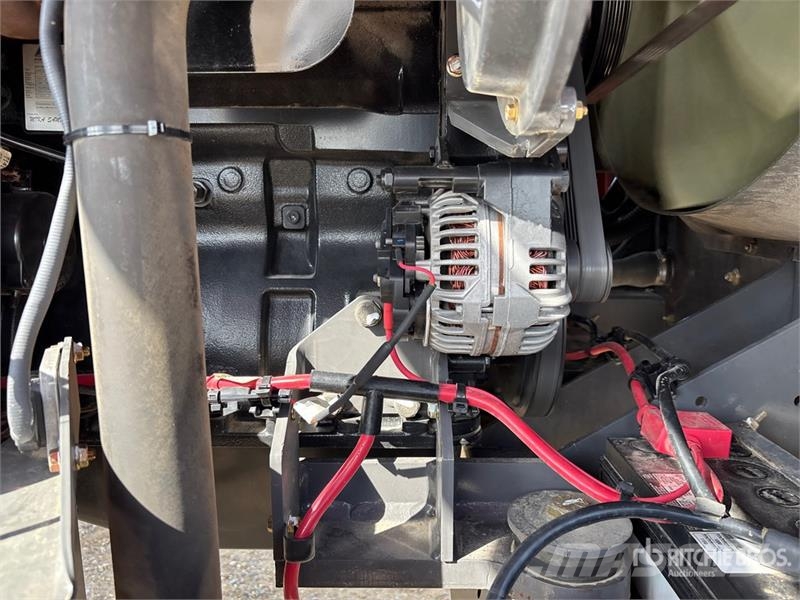 Massey Ferguson WR9740 Ciągnikowe żniwiarki pokosowe