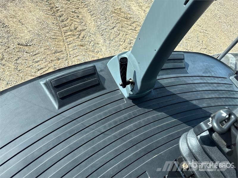 Massey Ferguson WR9740 Ciągnikowe żniwiarki pokosowe