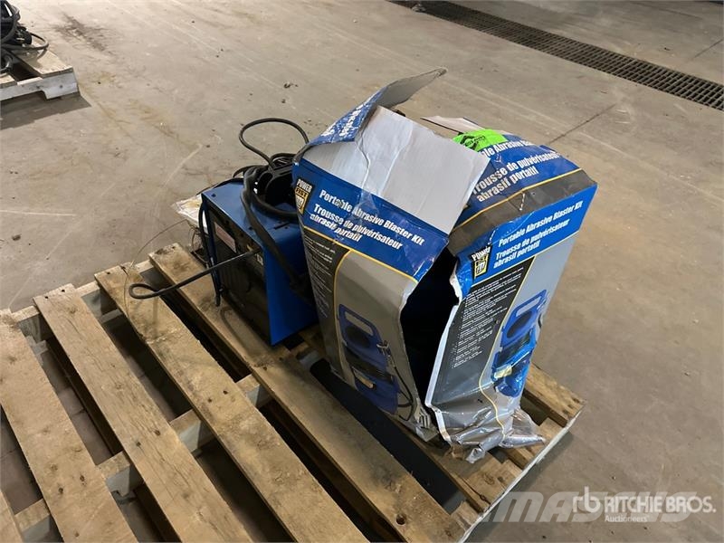 Master Craft Craft MIG/Flux-Core 80 A MIG Electric Welder Schweissgeräte