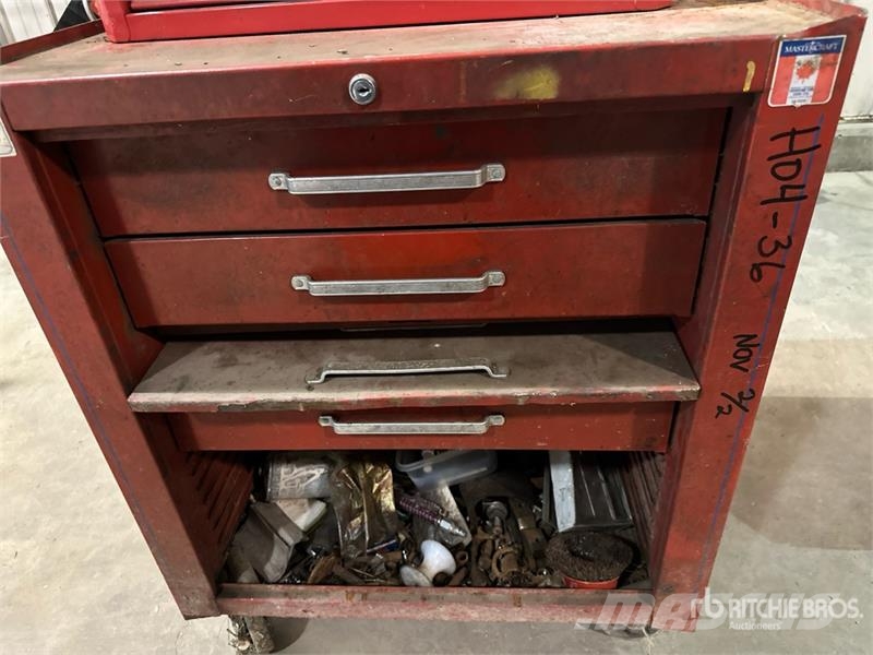 Master Craft of (2) Master Craft Tool Box Muut koneet