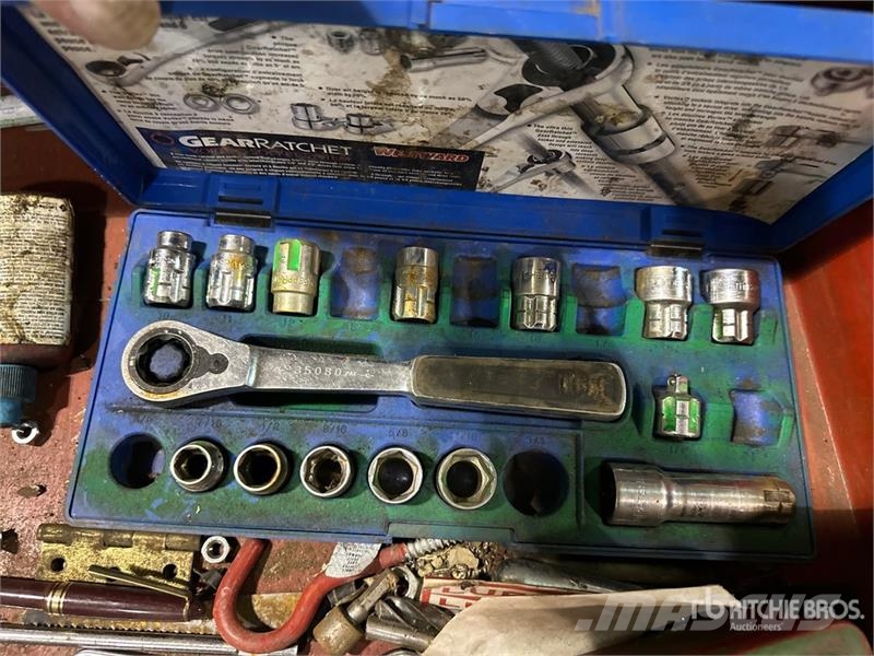 Master Craft of (2) Master Craft Tool Box Muut koneet