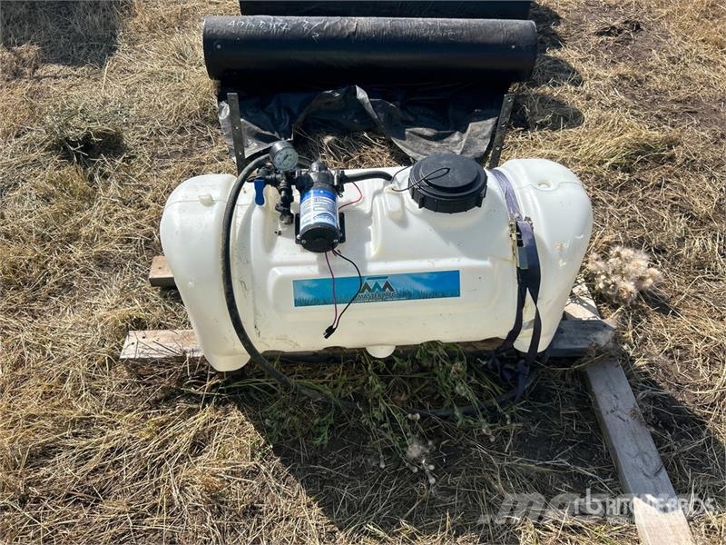 Master MFG ATV/UTV 25 gal Sprayer Drugi deli