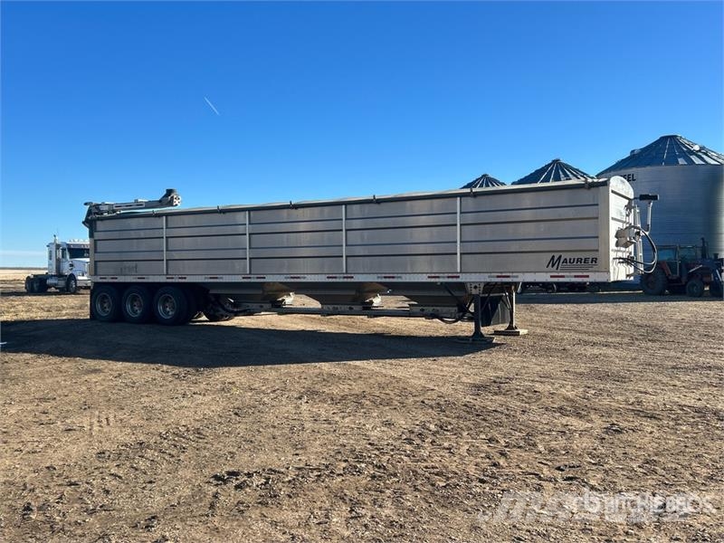 Maurer Manufacturing 48 ft Tri/A Grain Trailer Obilné návesy