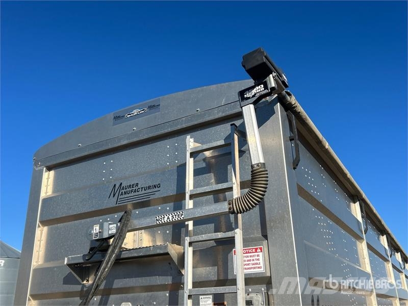 Maurer Manufacturing 48 ft Tri/A Grain Trailer Obilné návesy