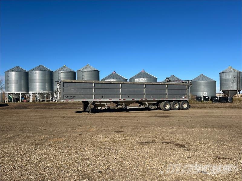 Maurer Manufacturing 48 ft Tri/A Grain Trailer Obilné návesy