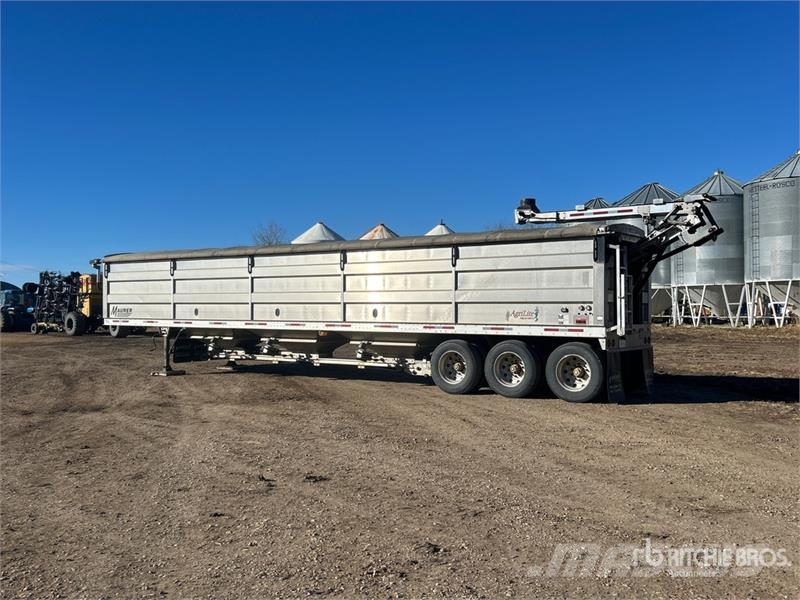 Maurer Manufacturing 48 ft Tri/A Grain Trailer Obilné návesy