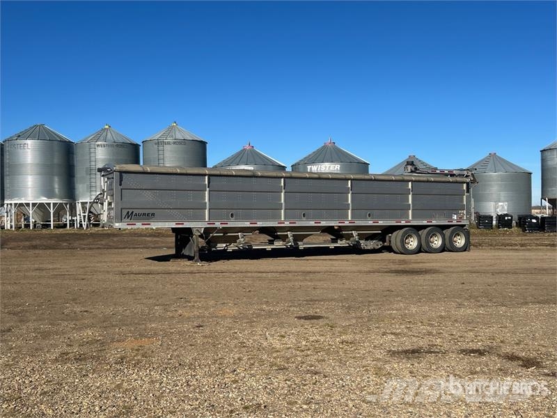 Maurer Manufacturing 48 ft Tri/A Grain Trailer Obilné návesy