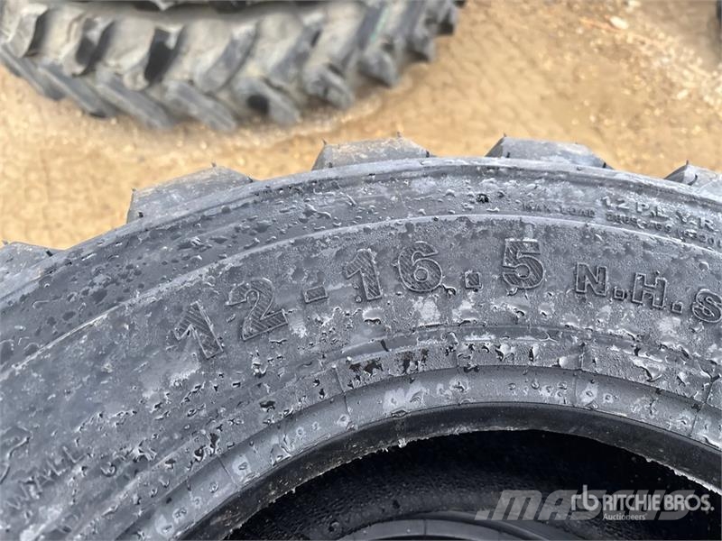 Maverick of (4) Maverick SKS-1 12-16.5 Skid Steer Gume, točkovi i felne