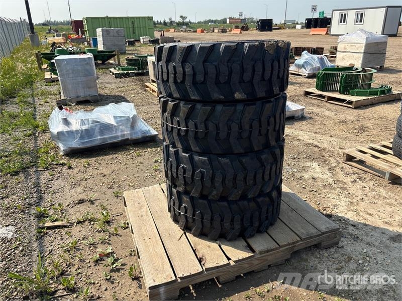 Maverick of (4) Maverick 12x16.5 Tires (Unused) Opony, koła i felgi