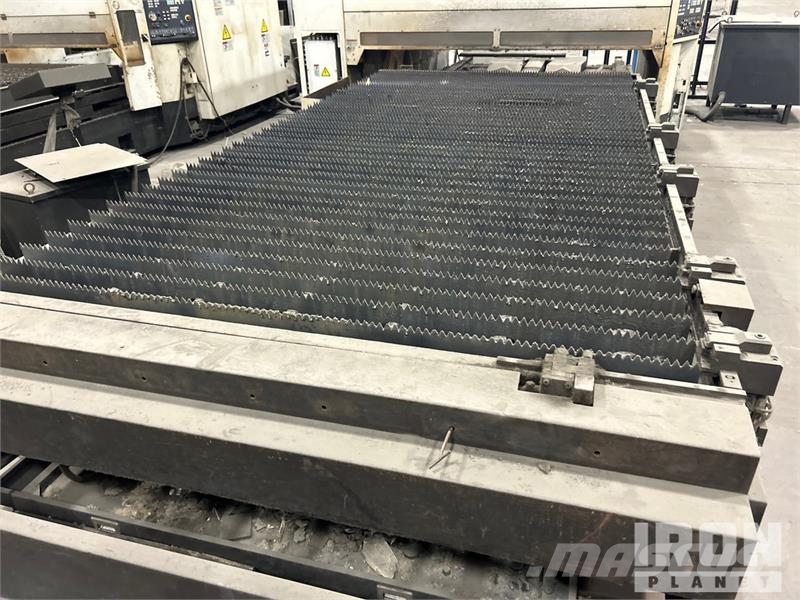 Mazak Super Turbo-X612 Mk II Electric Laser Cutter Utilaje construcții - Altele