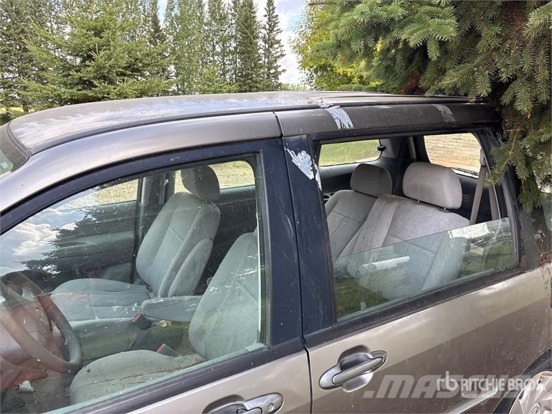 Mazda MPV Minivan PKWs
