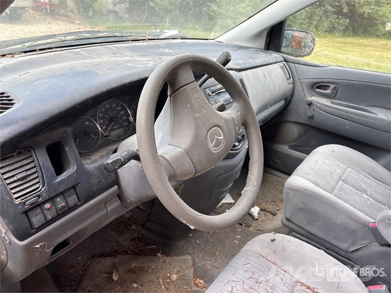 Mazda MPV Minivan PKWs