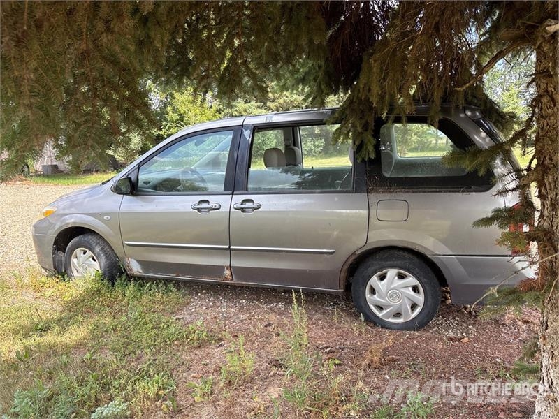 Mazda MPV Minivan PKWs