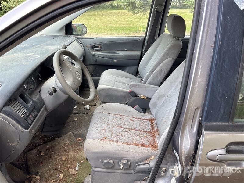 Mazda MPV Minivan PKWs