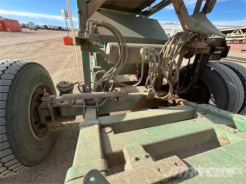 McCloskey 36 in x 100 ft Portable Radial Stacking Conveyor Sonstige Baumaschinen