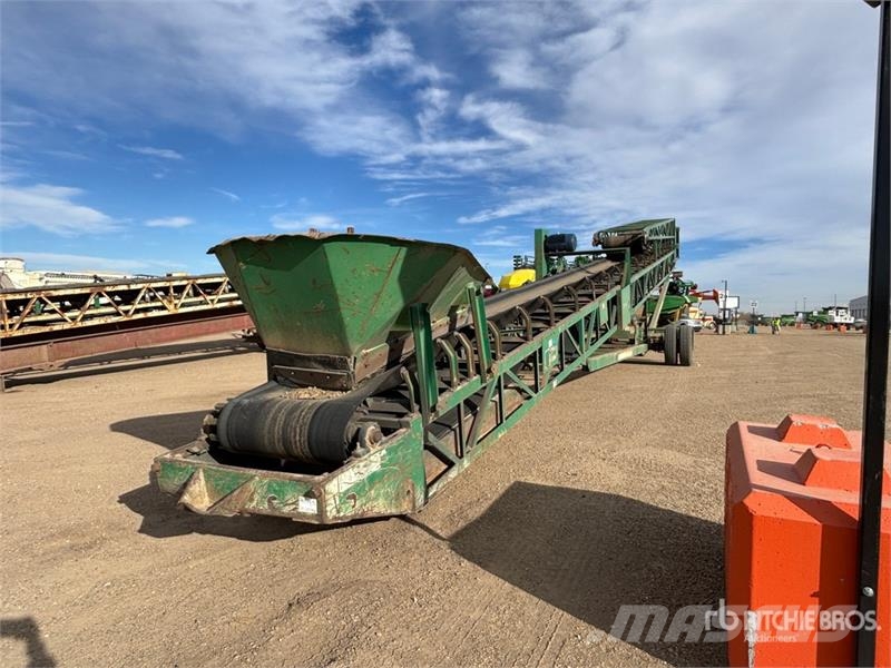 McCloskey 36 in x 100 ft Portable Radial Stacking Conveyor Sonstige Baumaschinen