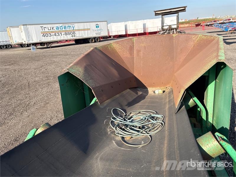 McCloskey BR360X80DK 36 in x Portable Stacking Conveyor Construction - Others