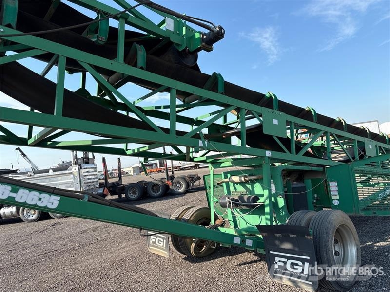 McCloskey BR360X80DK 36 in x Portable Stacking Conveyor Construction - Others