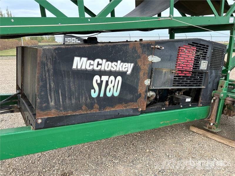 McCloskey ST800H 36 in x 80 ft Portable Stacking Conveyor Otros