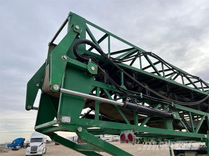 McCloskey ST800H 36 in x 80 ft Portable Stacking Conveyor Otros
