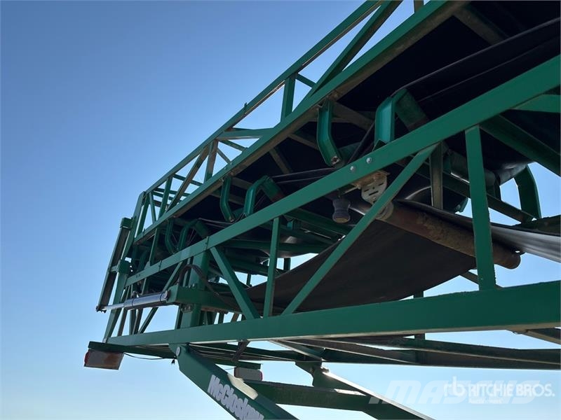 McCloskey ST80E 36 in x 80 ft Portable Radial Stacking Conve Строительная техника - Другие
